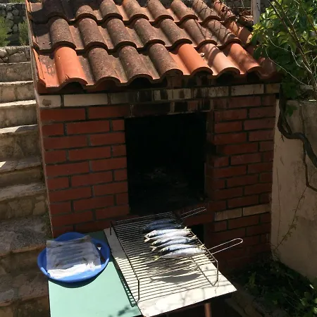 Nada شقة زابوريتش